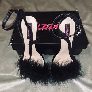 Black Fur Sandals